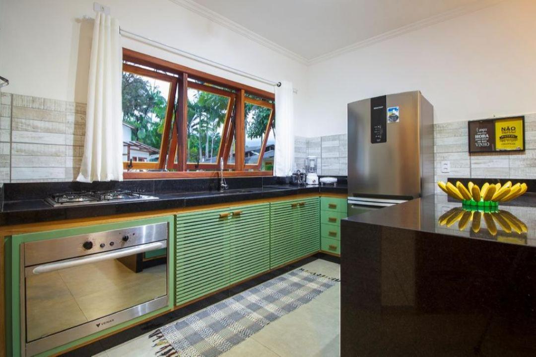 Casa Andorinha 3 Quartos com ar condicionado, piscina privativa, área gourmet, próximo ao Centro Histórico e roupa de cama e banho de qualidade