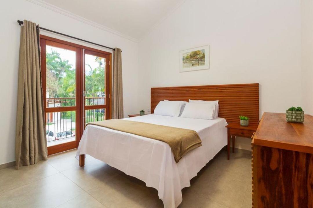 Casa Andorinha 3 Quartos com ar condicionado, piscina privativa, área gourmet, próximo ao Centro Histórico e roupa de cama e banho de qualidade