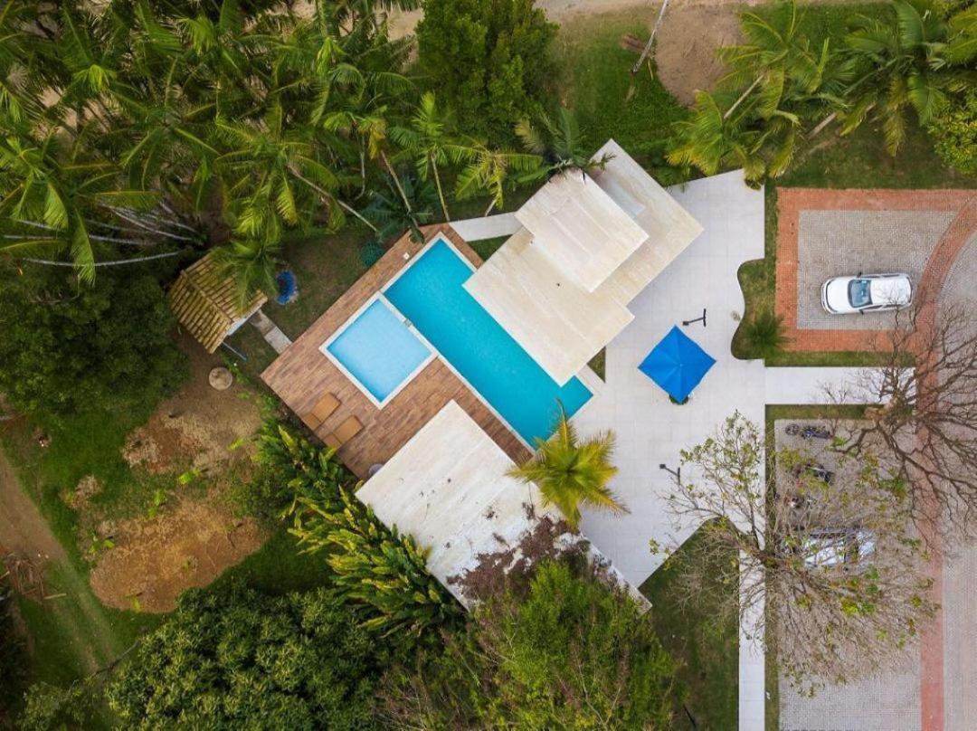 Casa Andorinha 3 Quartos com ar condicionado, piscina privativa, área gourmet, próximo ao Centro Histórico e roupa de cama e banho de qualidade