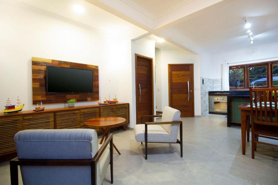 Casa Andorinha 3 Quartos com ar condicionado, piscina privativa, área gourmet, próximo ao Centro Histórico e roupa de cama e banho de qualidade