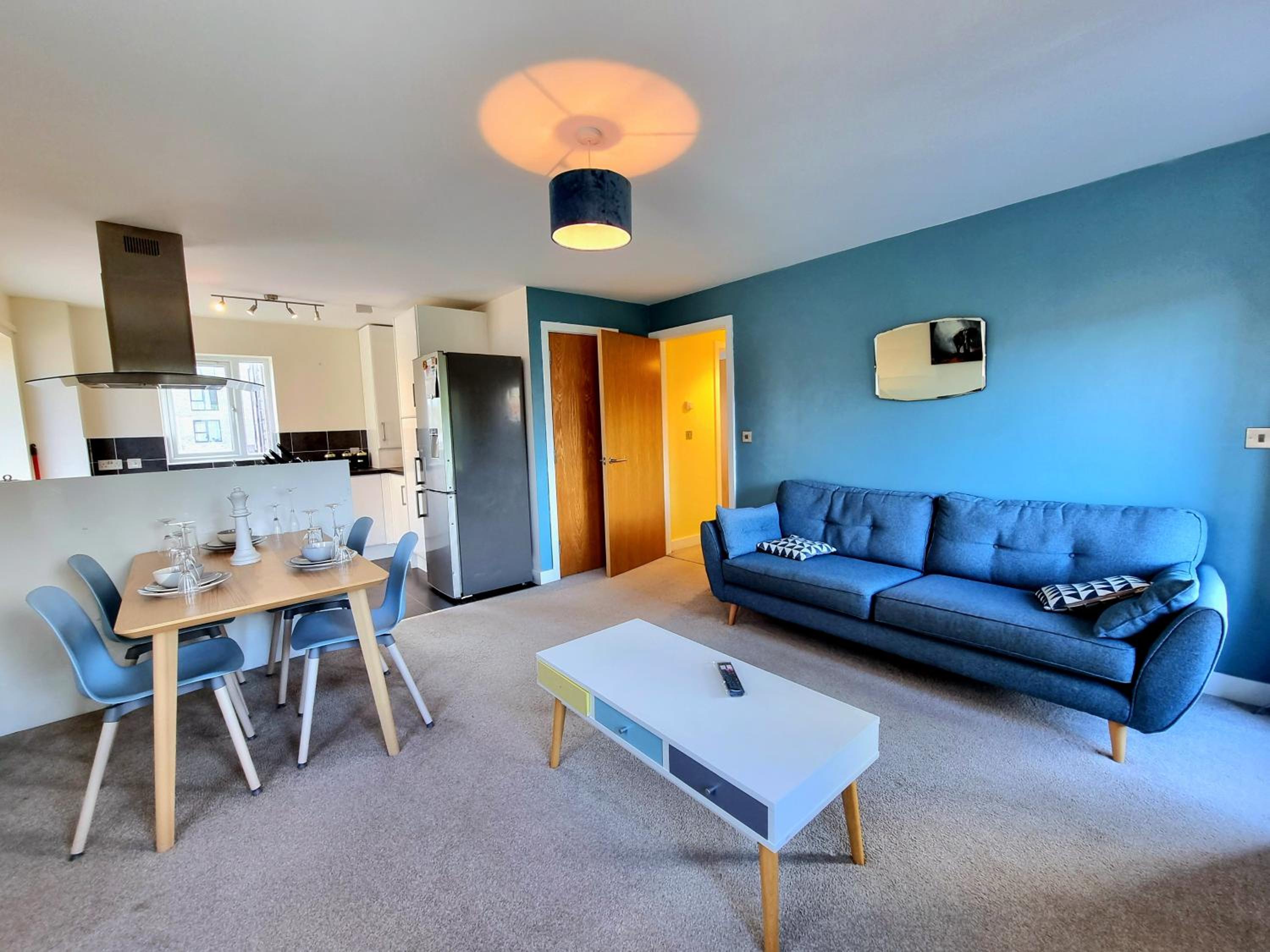 Luxury 2-Bedroom Service Apartment with Balcony view 5