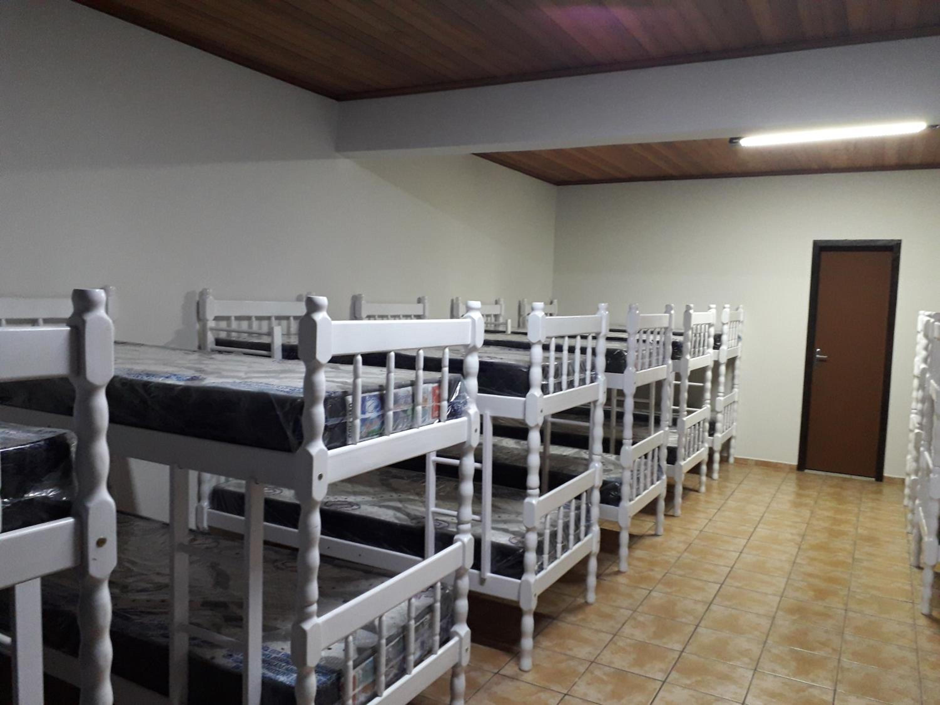 Triplex ideal para grupos. Acomoda mais de 20.