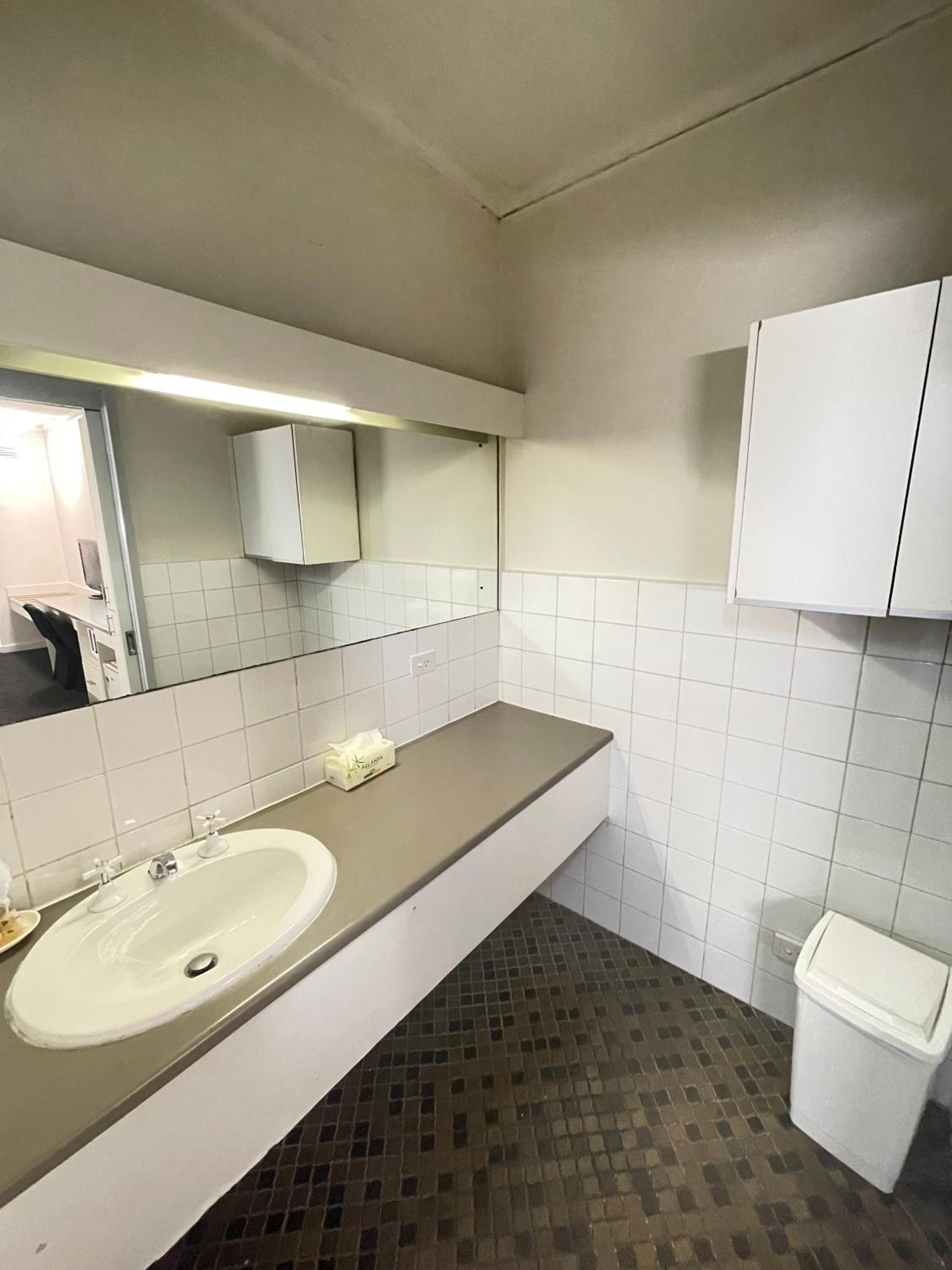 Parkside Inn Motel