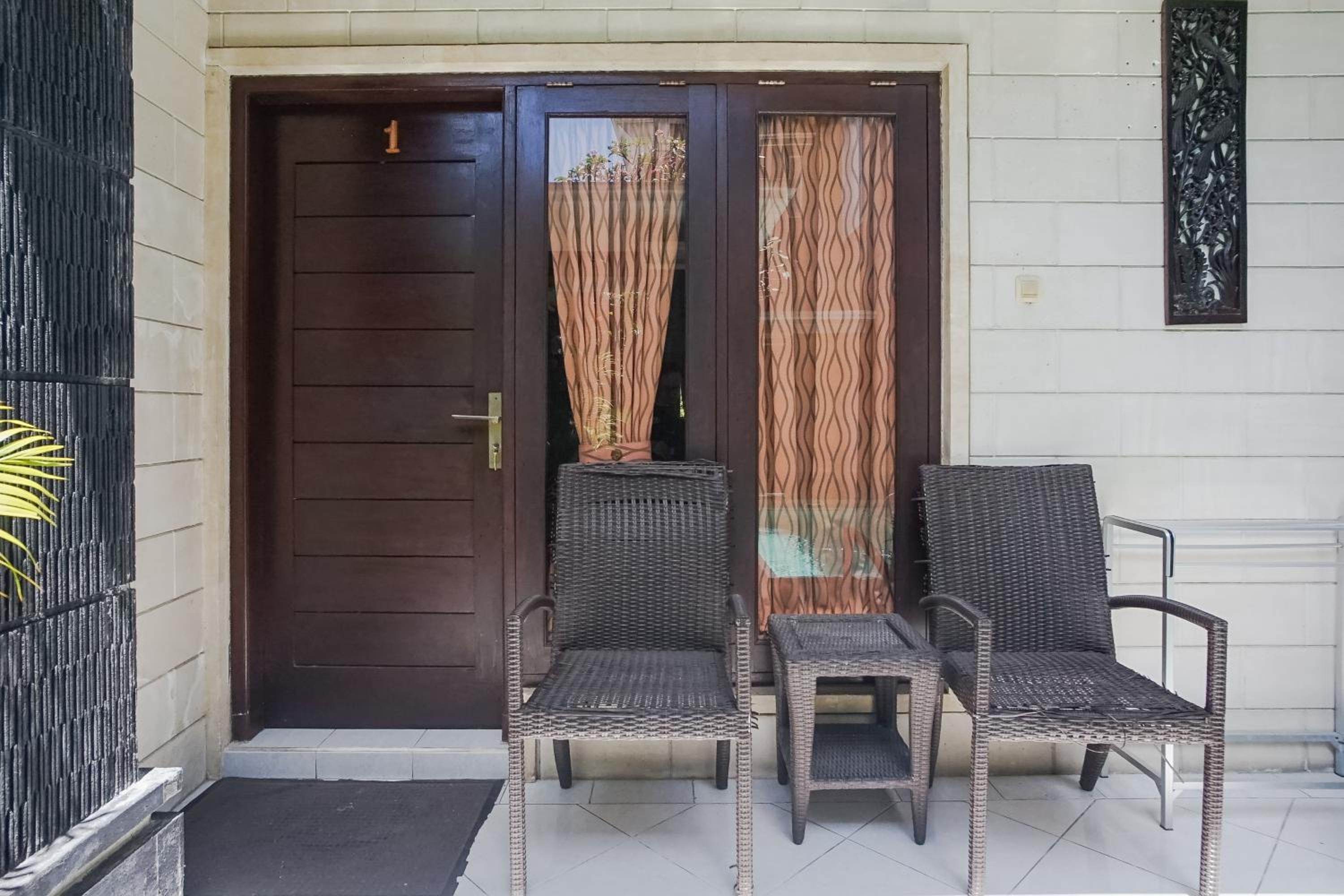 DENAYS GUESTHOUSE JIMBARAN