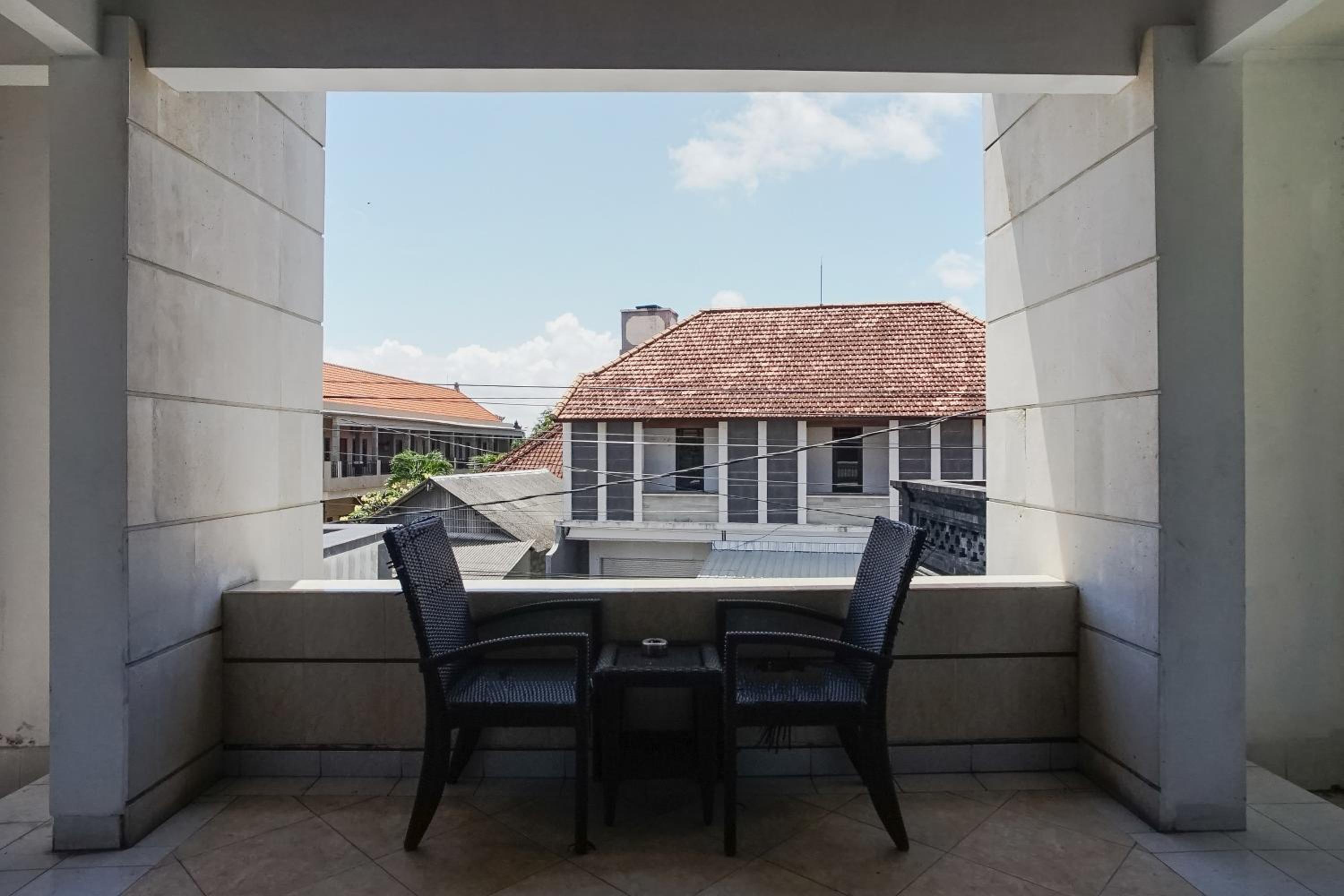 DENAYS GUESTHOUSE JIMBARAN