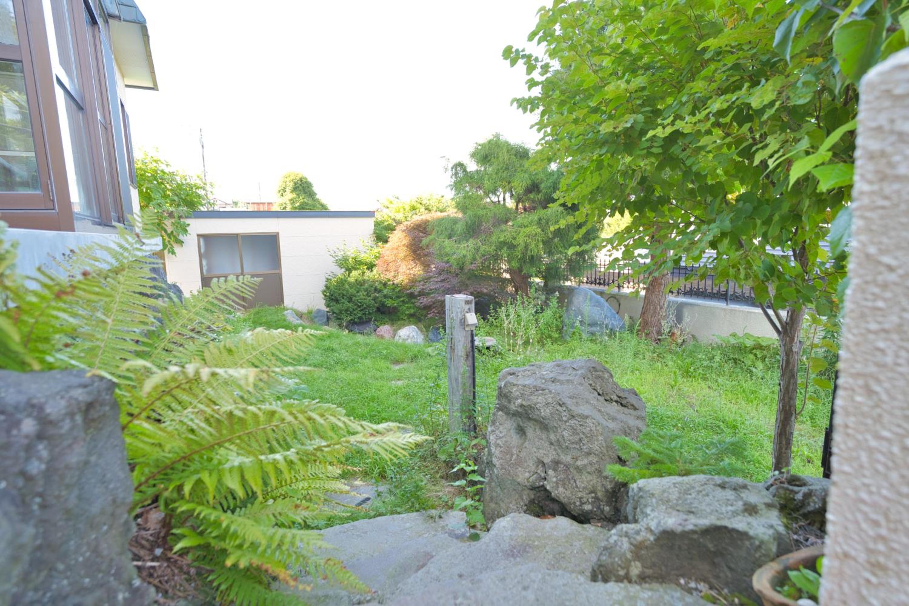 Photo 43