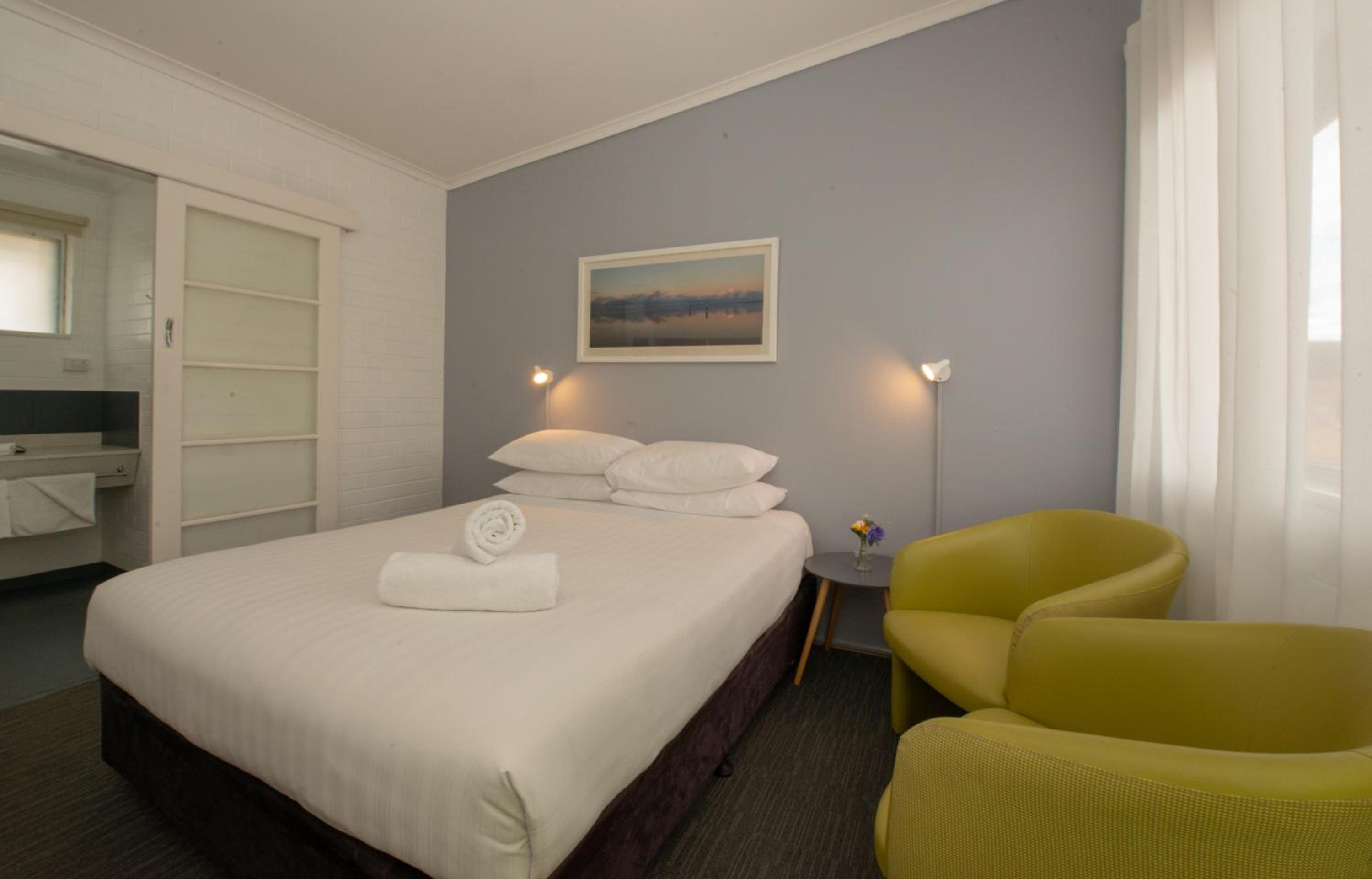 Sea Lake Motel-24 Hour Check-In Private Ensuite Rooms