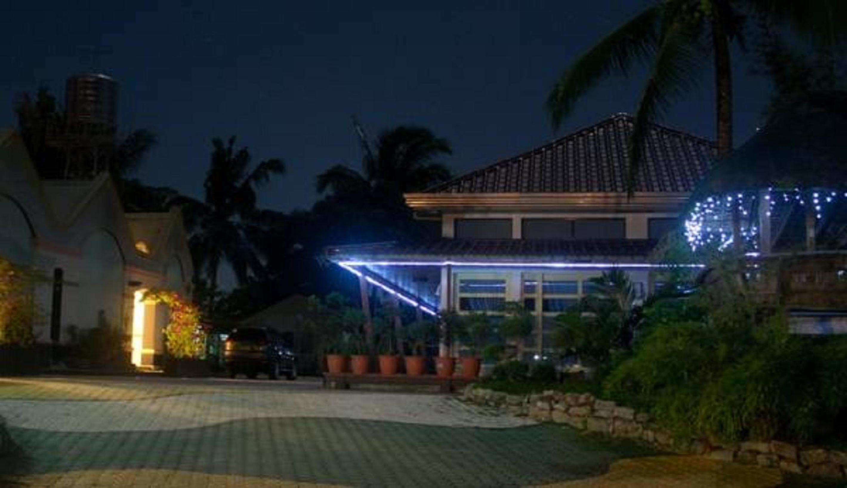 Zillion Pavilion Family & Business Hotel, 利巴 - 11