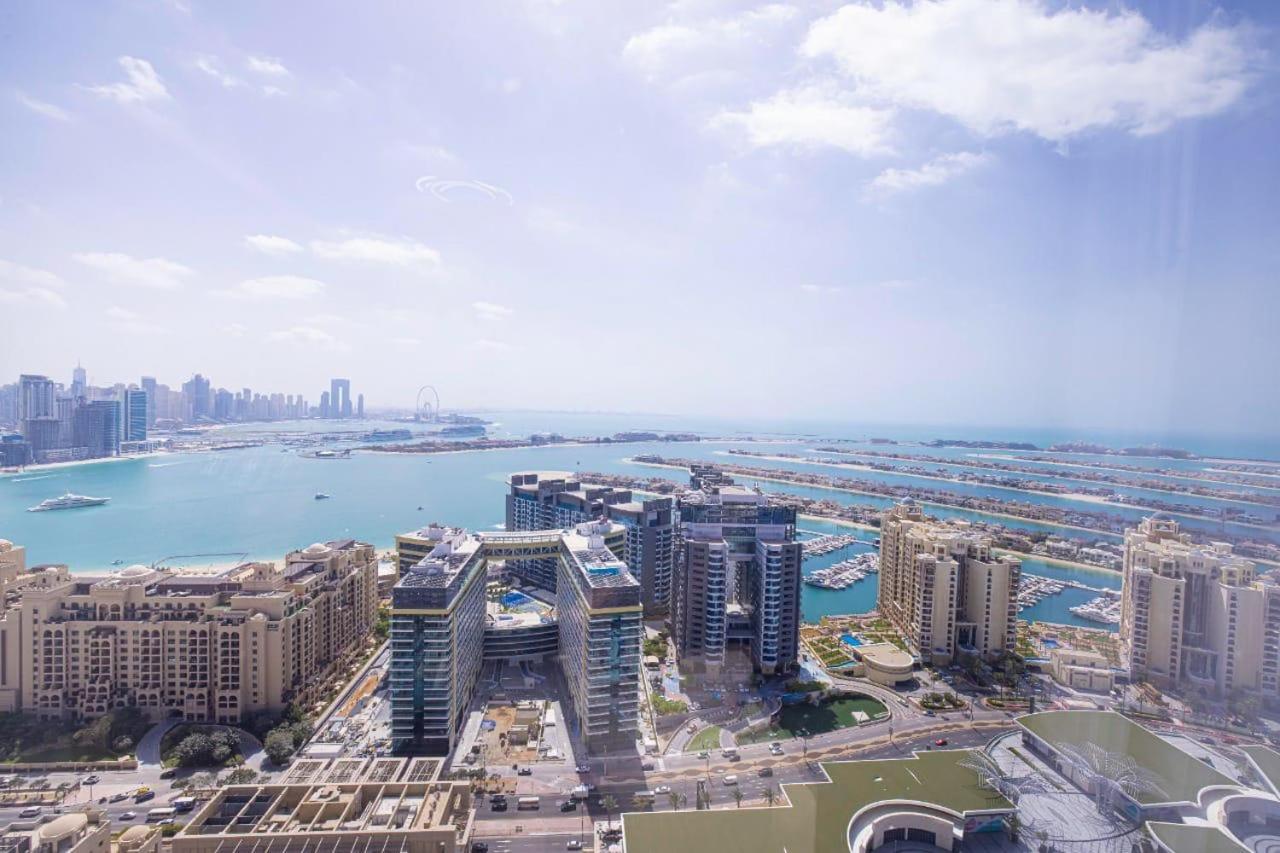 Palm Tower where Luxury & View meet in one place