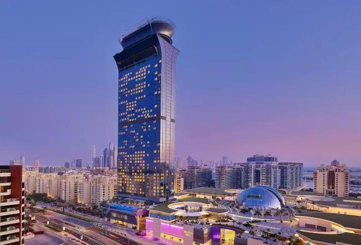 Palm Tower where Luxury & View meet in one place