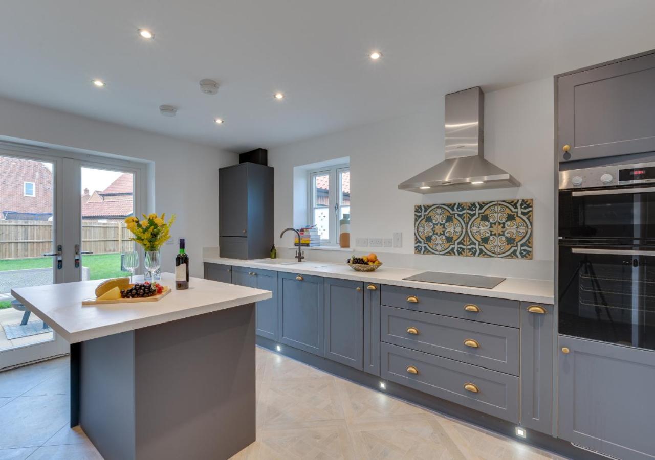 4 Bed in Holt oc-2358