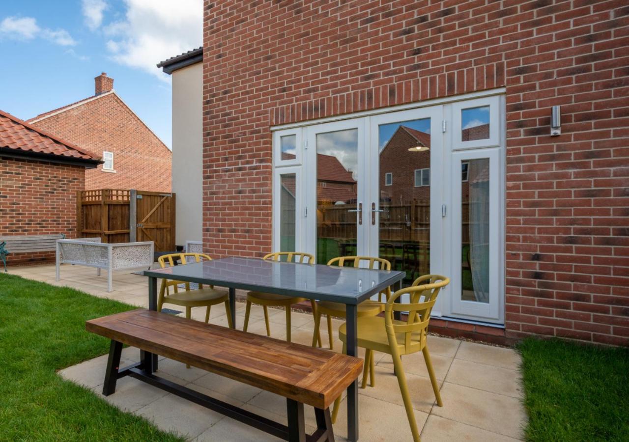 4 Bed in Holt oc-2358