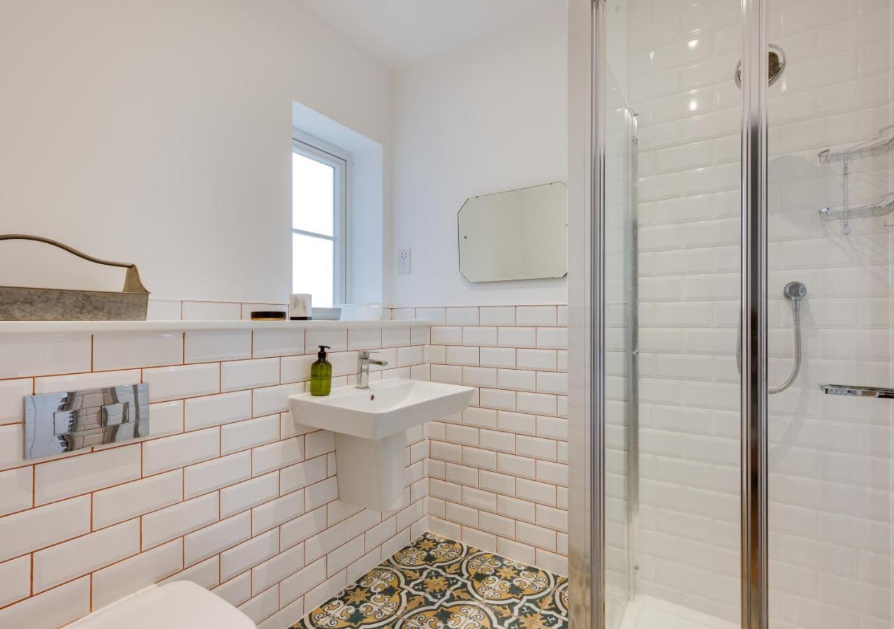 4 Bed in Holt oc-2358