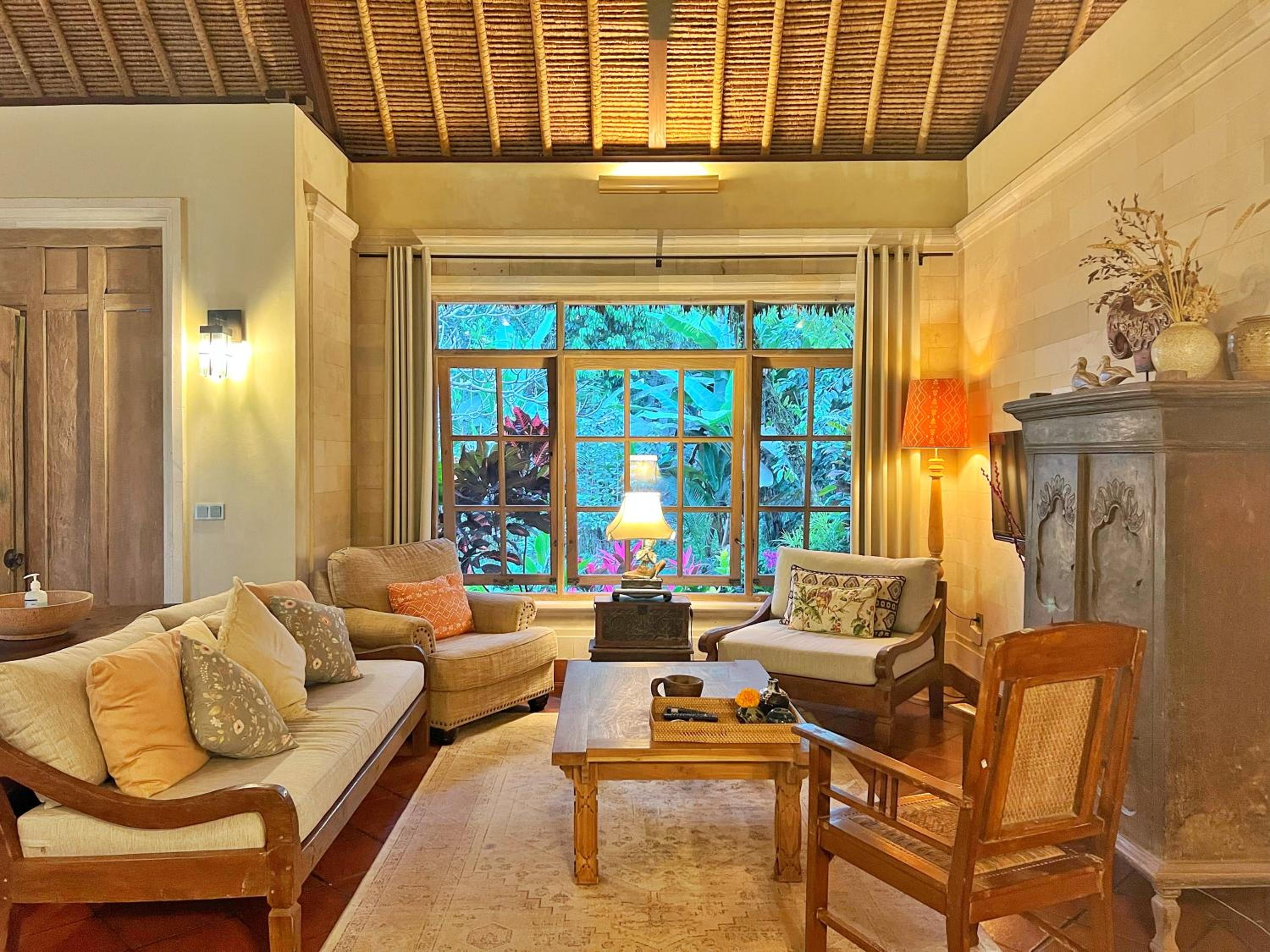 Desa Kerasan 5 -Luxury 2BRV 15 mins to Ubud view 3