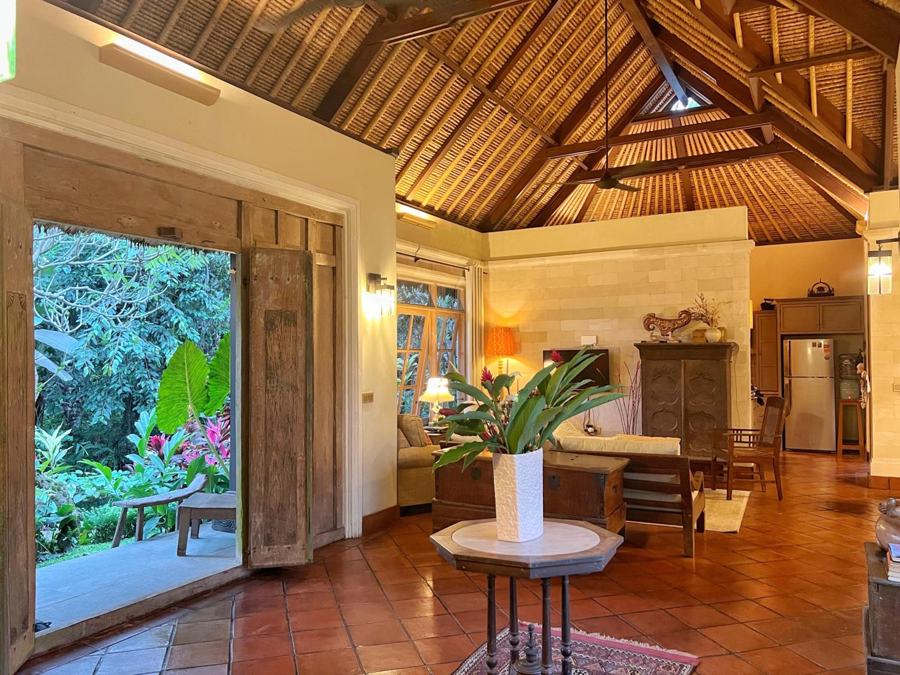 Desa Kerasan 5 -Luxury 2BRV 15 mins to Ubud view 2