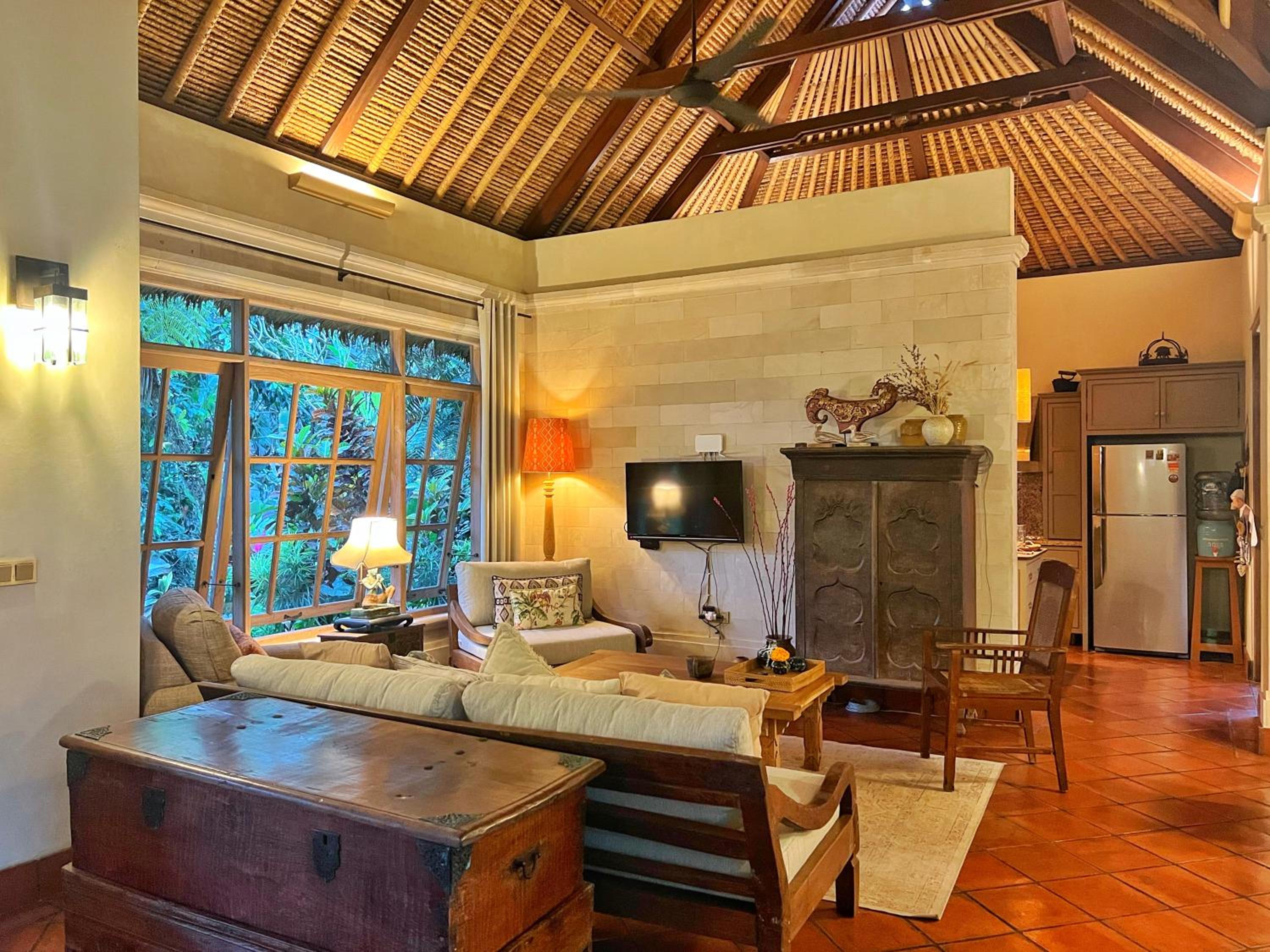 Desa Kerasan 5 -Luxury 2BRV 15 mins to Ubud view 5