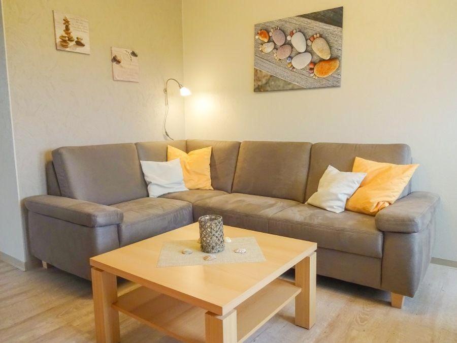 Hus-Pellworm-2-Ferienwohnung-Meereswelle