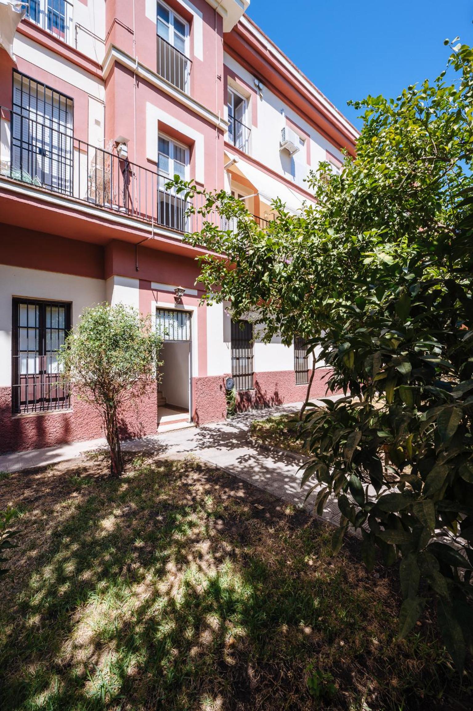 Sevillano apto en Centro cerca de Santa Justa