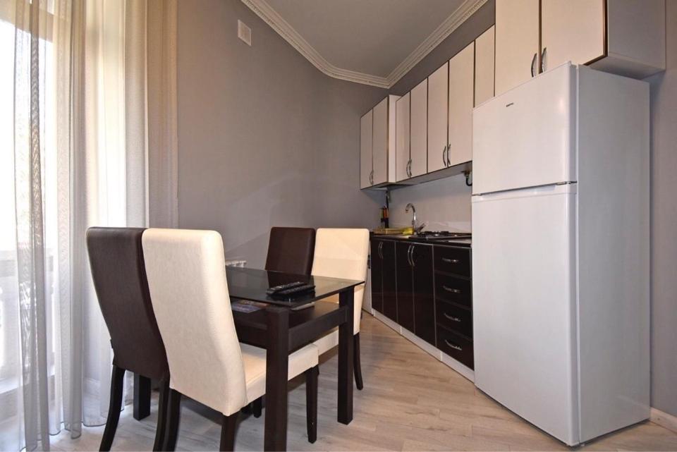 Amiryan street, 1 bedroom Modern apartment AM771