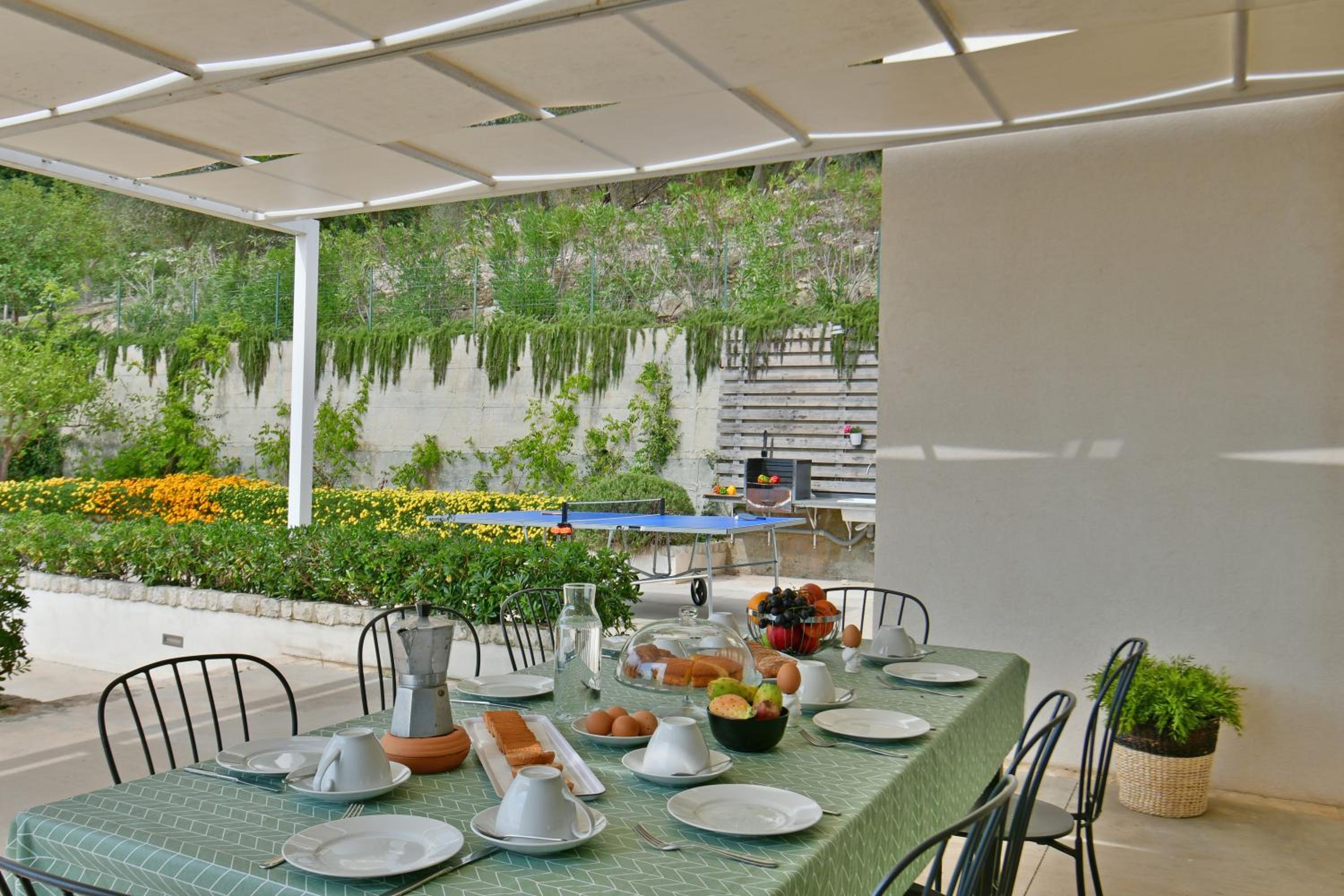 Villa Nausica, heated pool, Padel court, view on the sea, wifi free perfect for big group photo 5