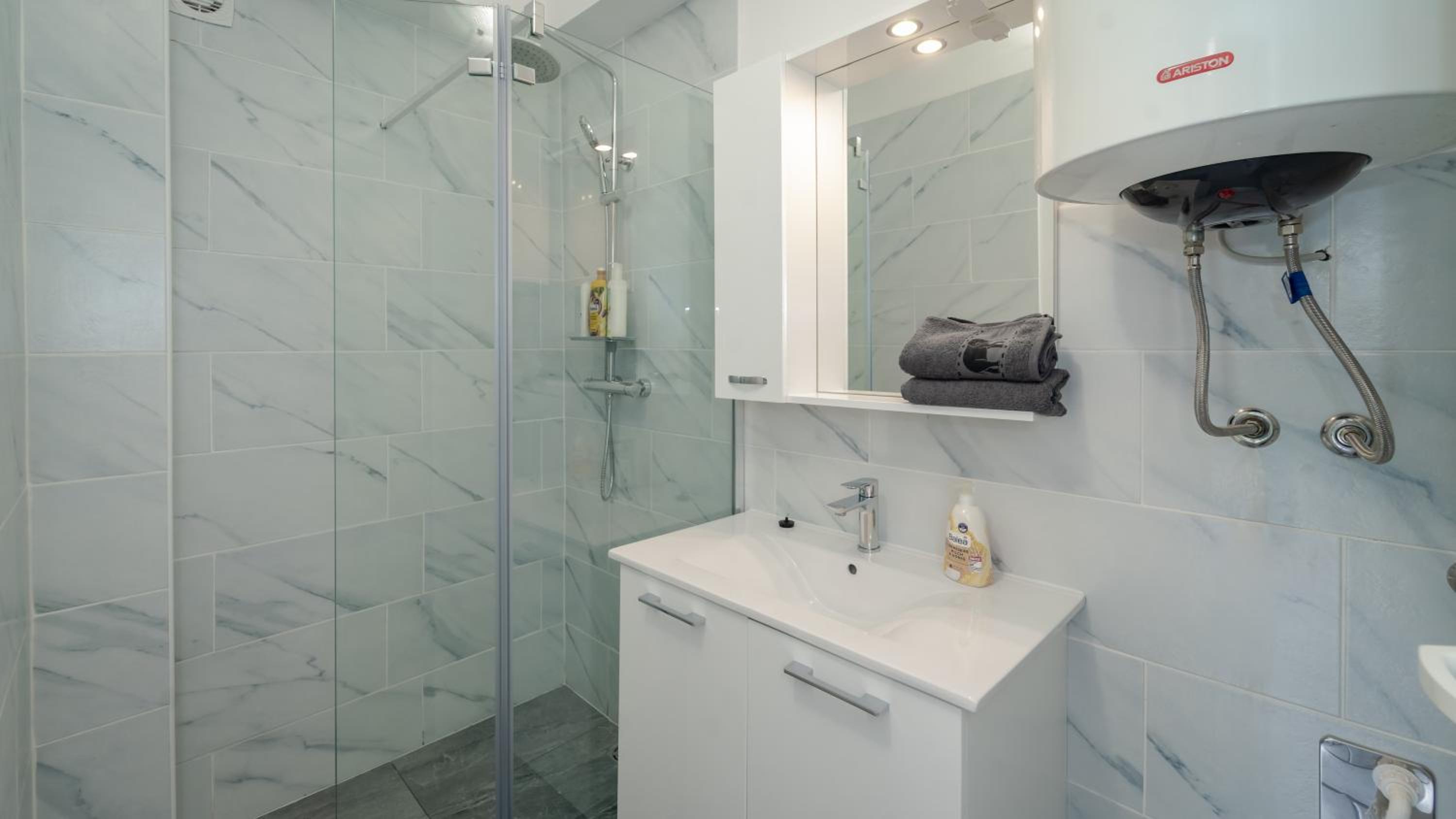 APARTMAN GRADINA