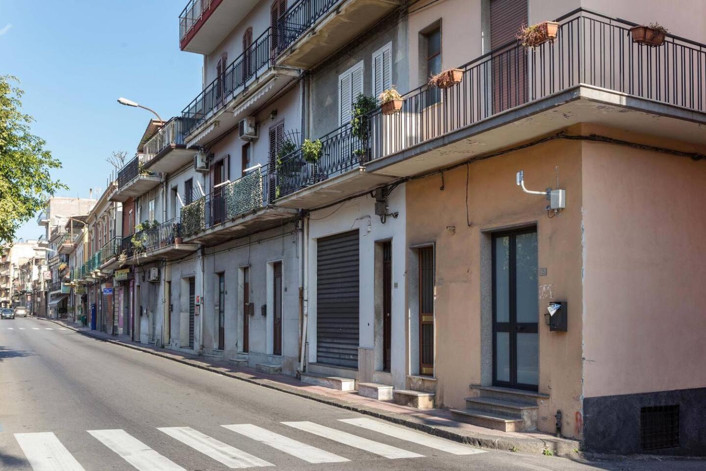 Casa vacanze Il Fascino della Sirena - A 2 passi dal mare di Giardini Naxos view 2