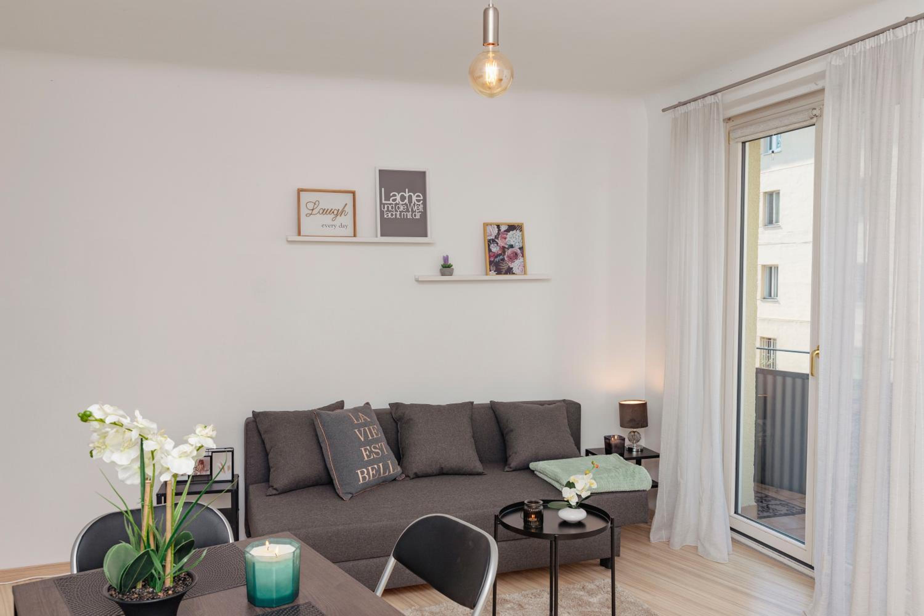 Beautiful 2-bedroom apartment near Schönbrunn