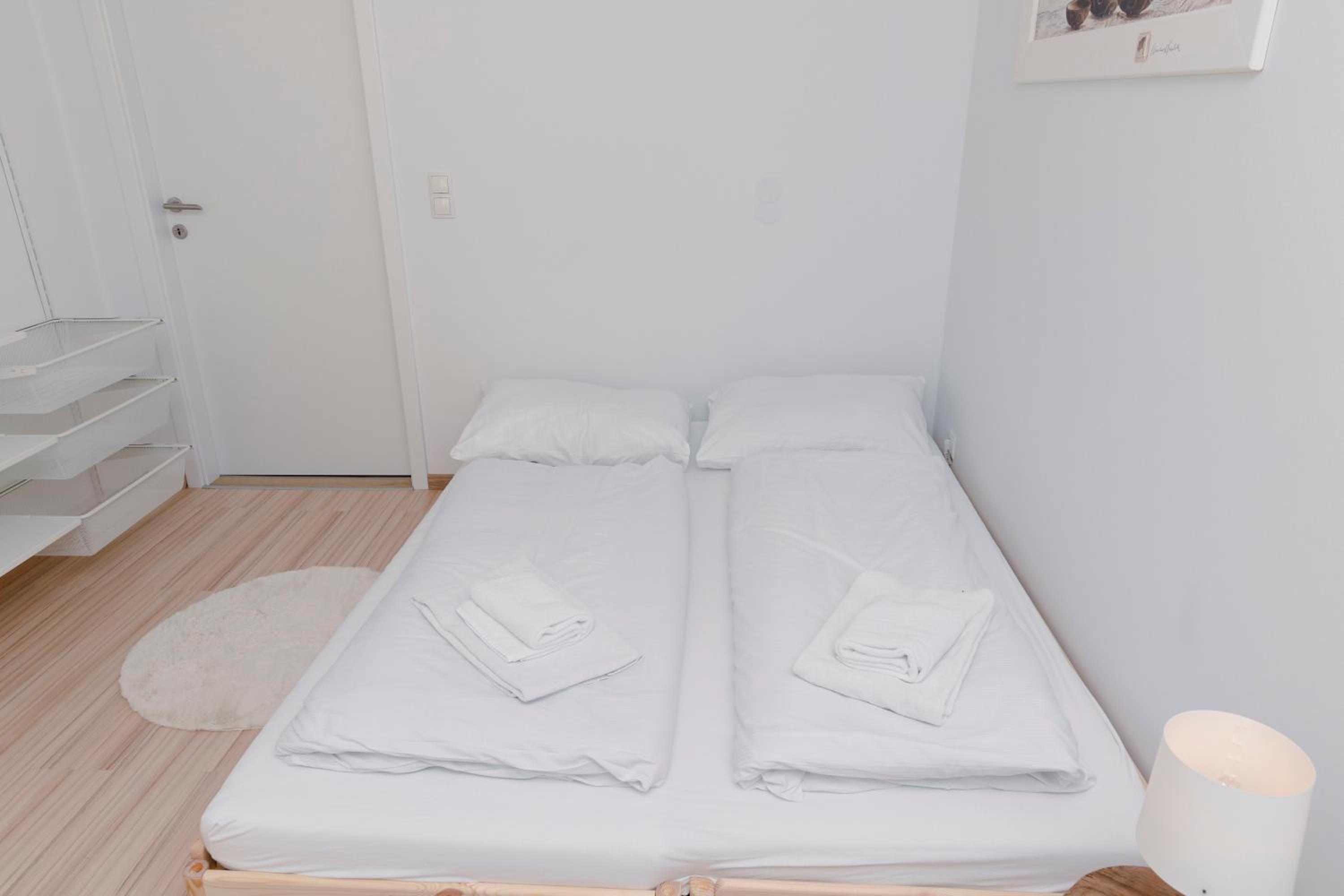 Beautiful 2-bedroom apartment near Schönbrunn