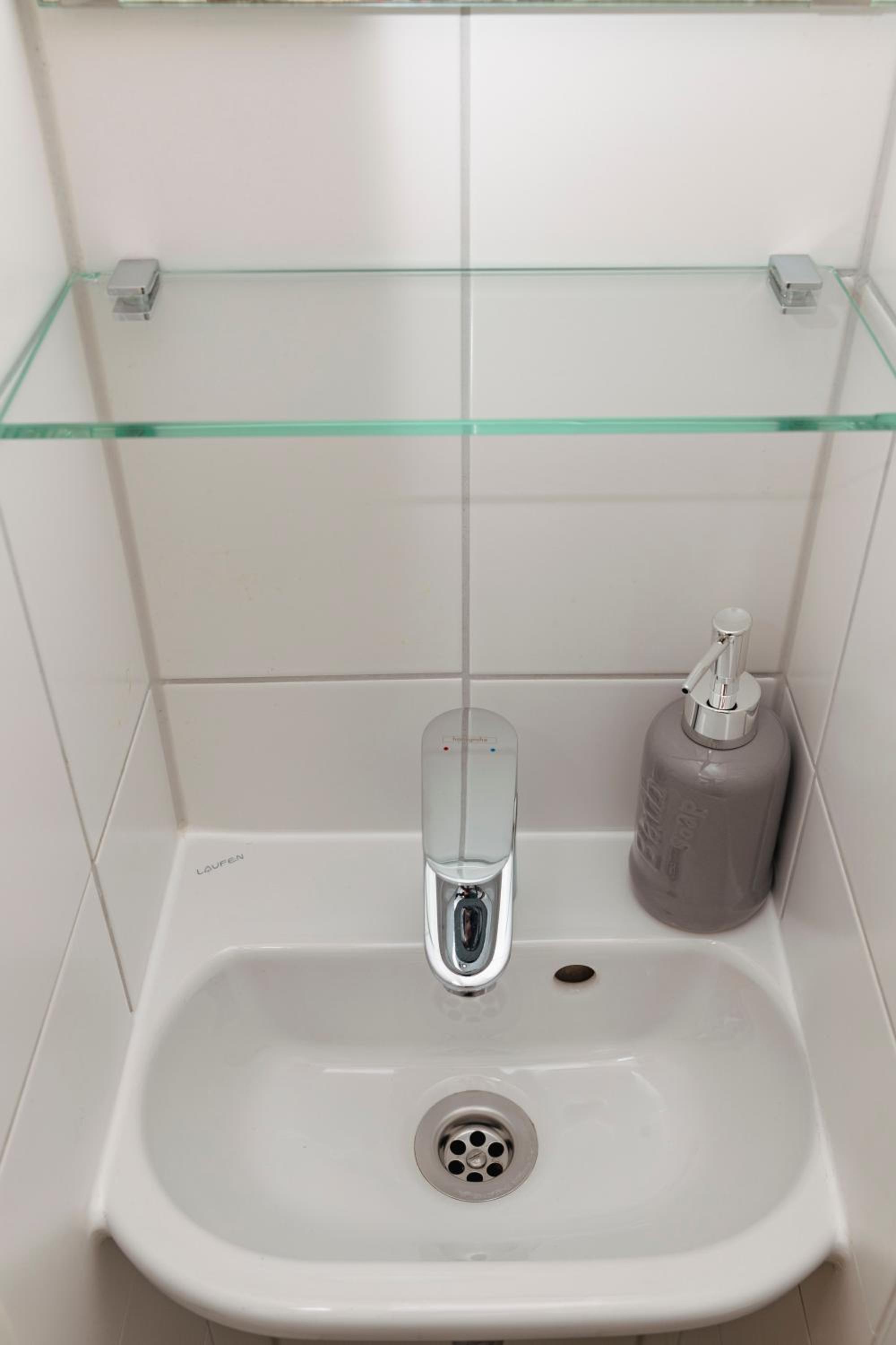 Beautiful 2-bedroom apartment near Schönbrunn