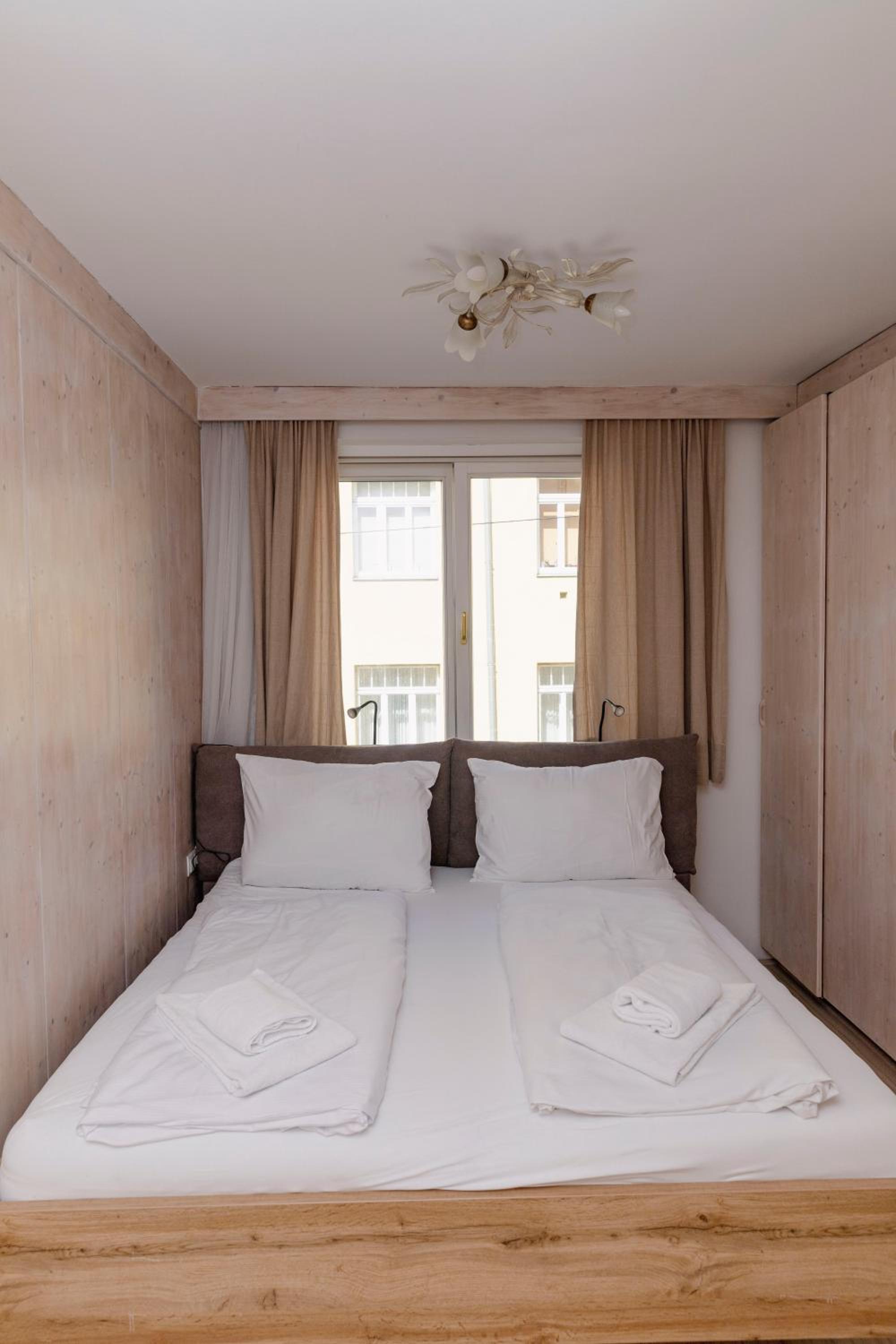 Beautiful 2-bedroom apartment near Schönbrunn