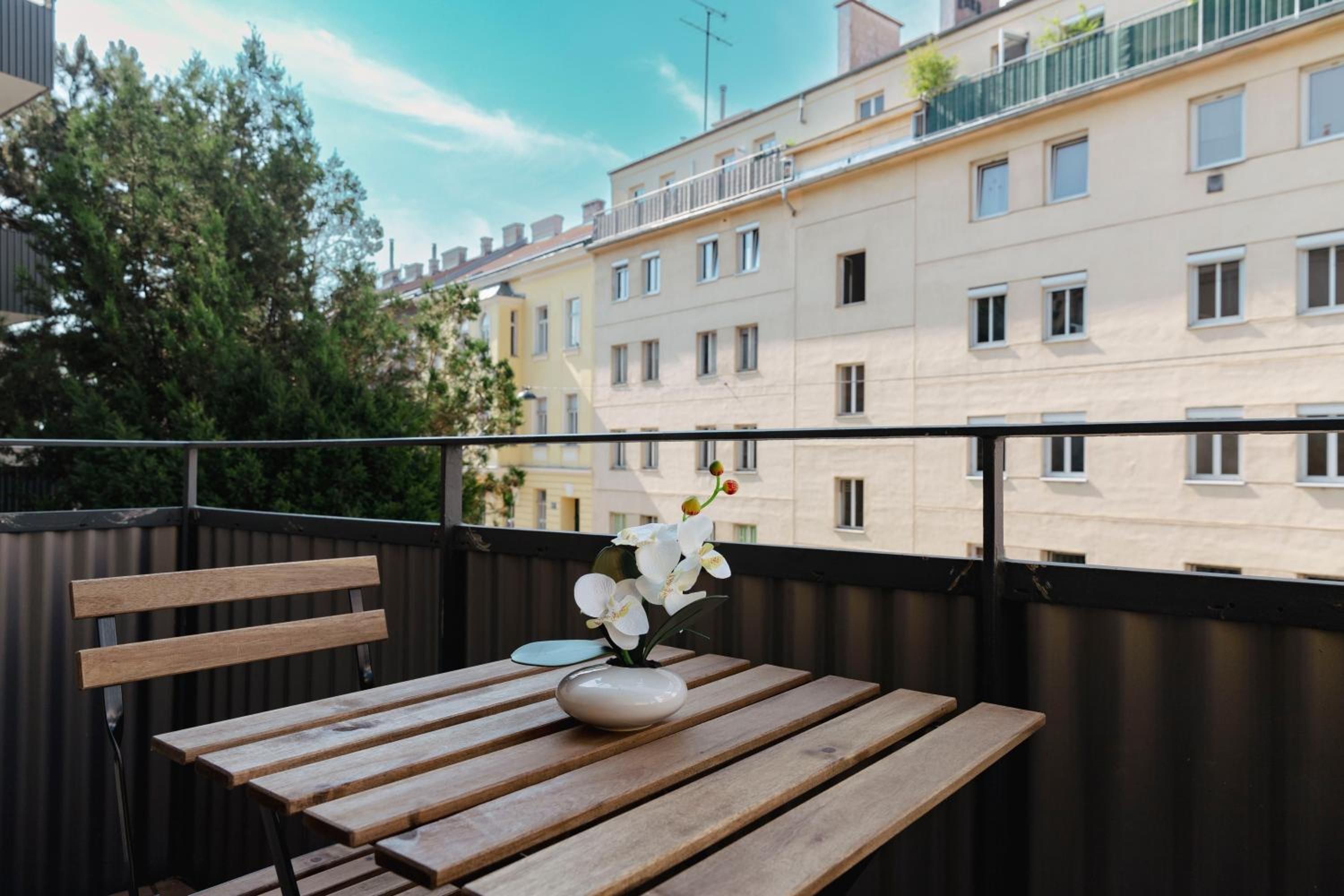 Beautiful 2-bedroom apartment near Schönbrunn