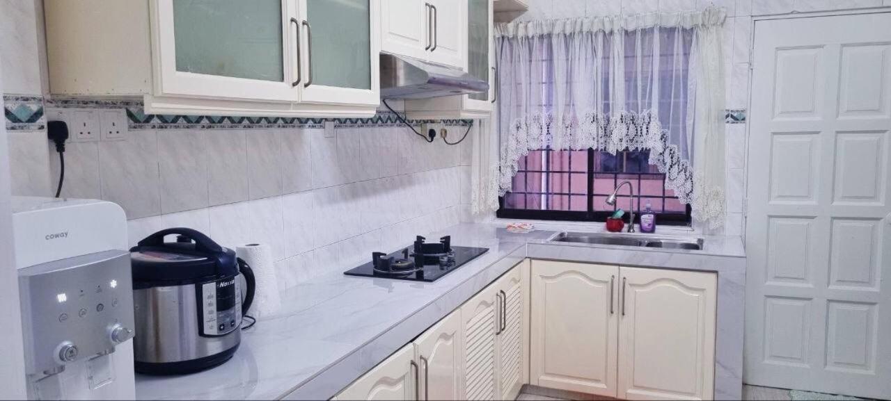 Homestay Ampang Farah