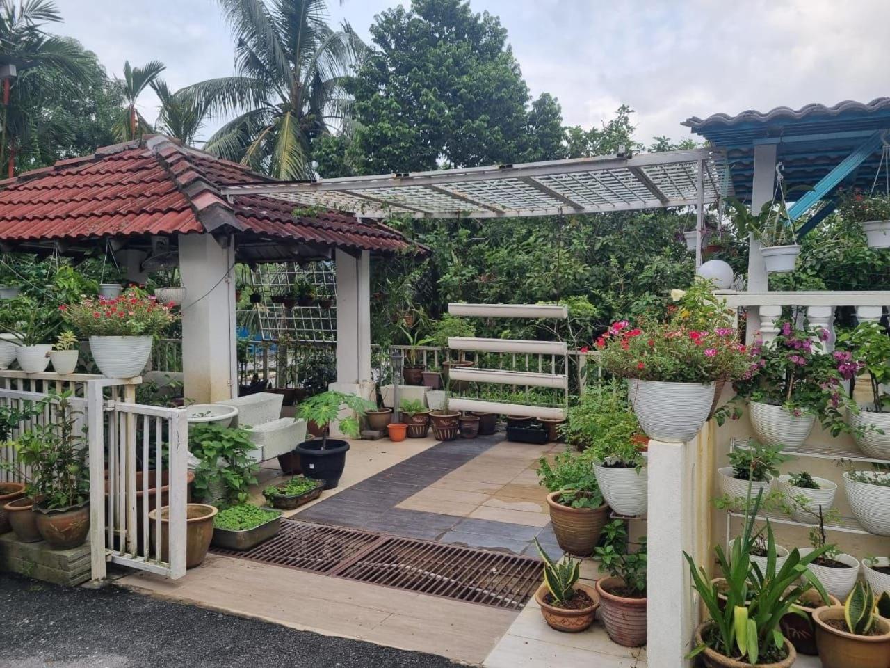 Homestay Ampang Farah
