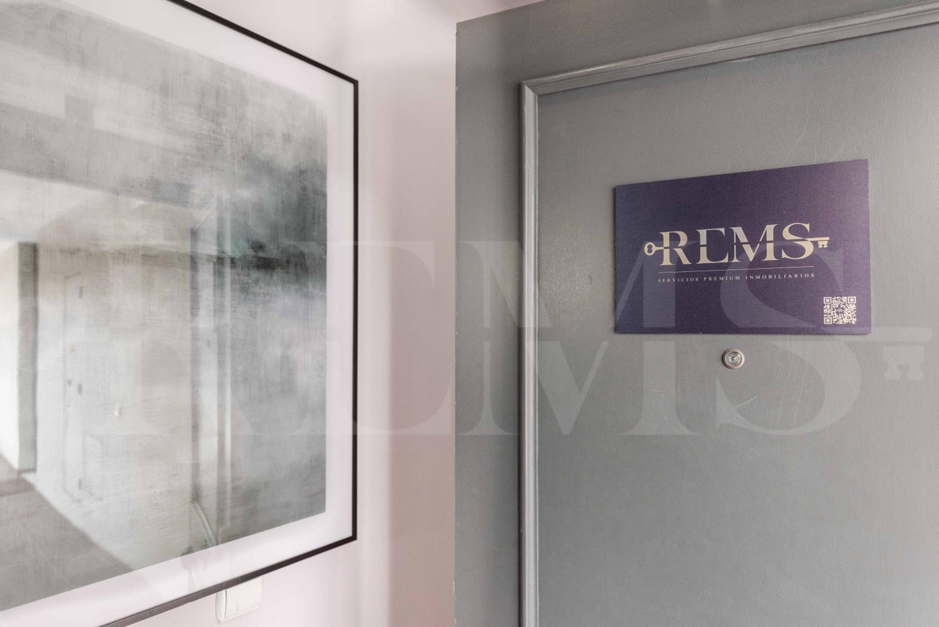 Inviting apartment in the heart of Malaga by REMS