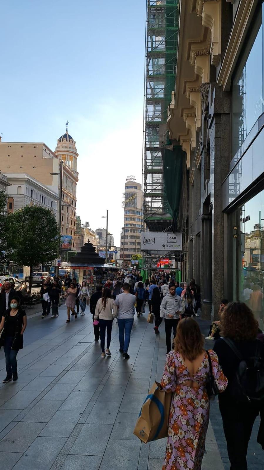 DELUXE APARTMENT NEAR GRAN VIA