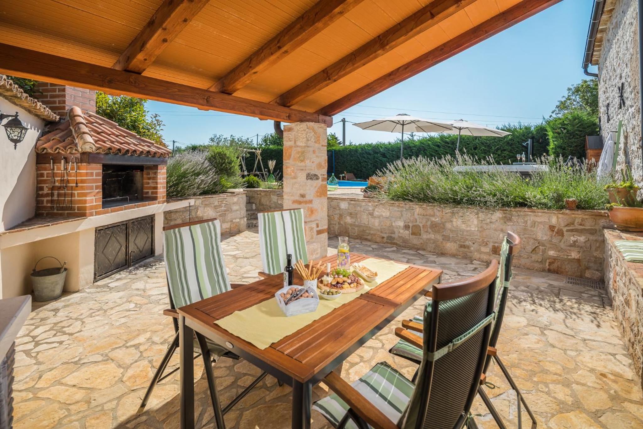 Villa Nonni-romantic stone house view 5