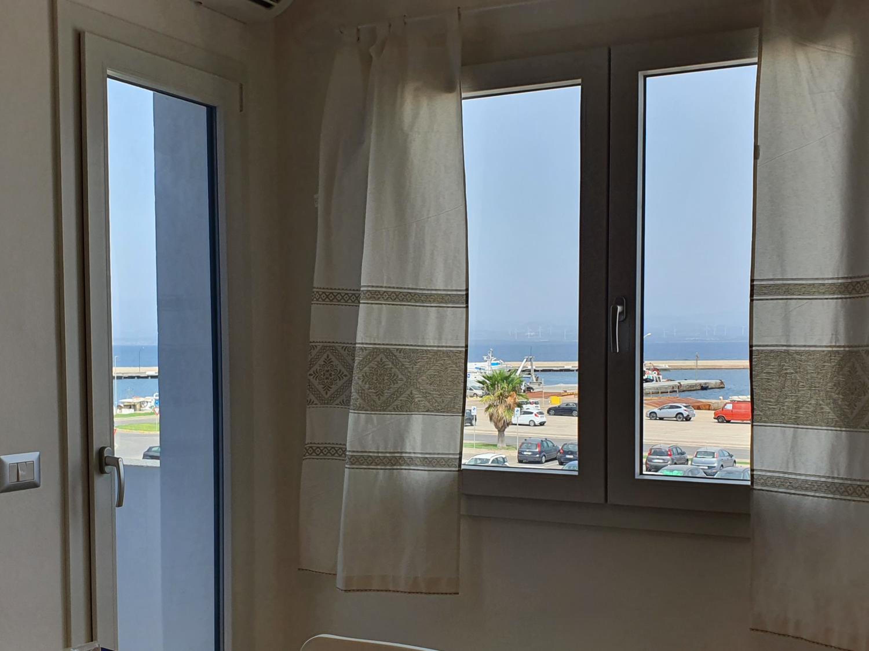 Sky and Sea Apartment Calasetta