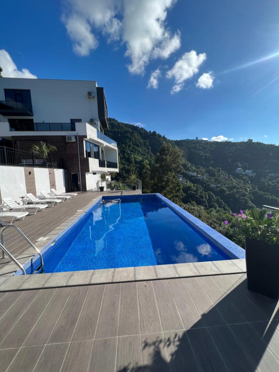 Hotel Villa Deluxe Kvariati - Image 1