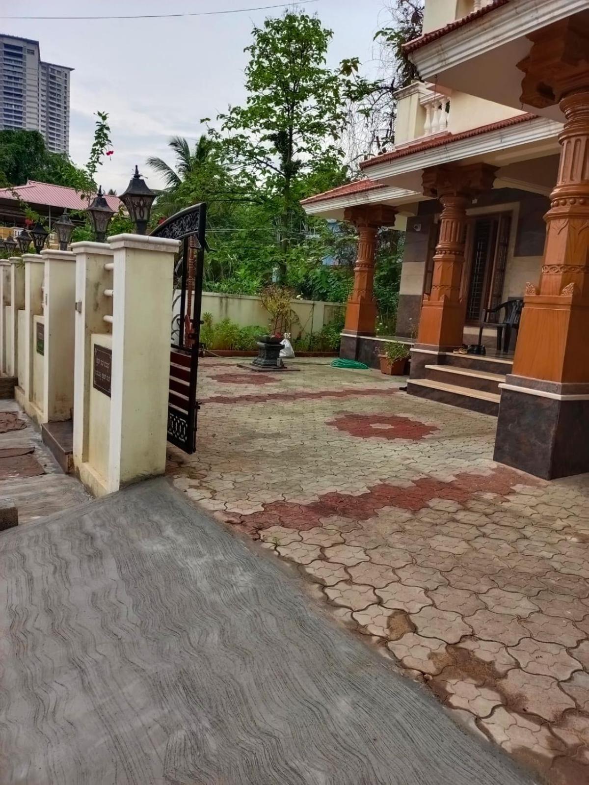 Sri Krishna Palace view 5