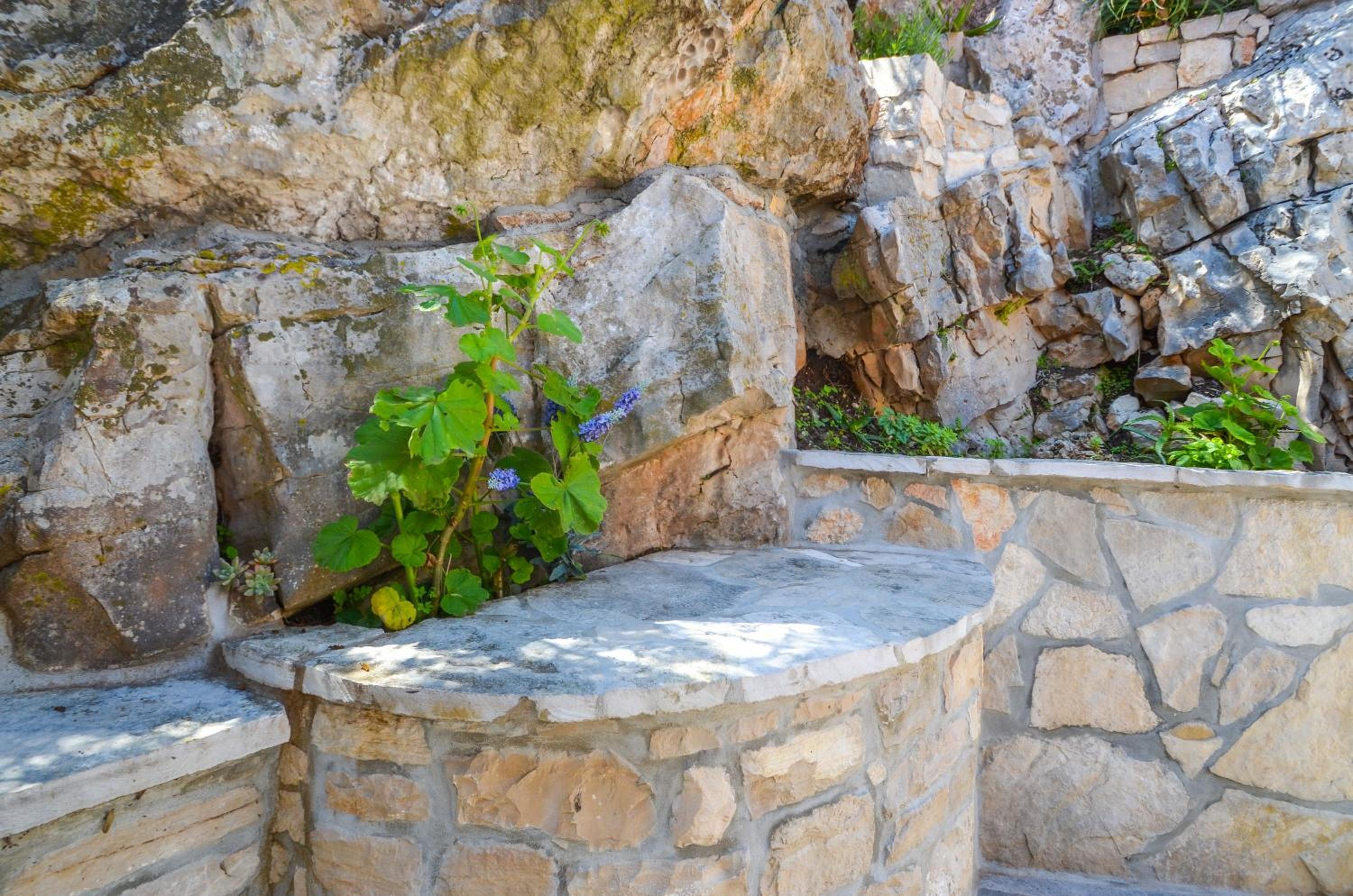 Seaside house for families with children Zavalatica, Korcula - 19045 view 5