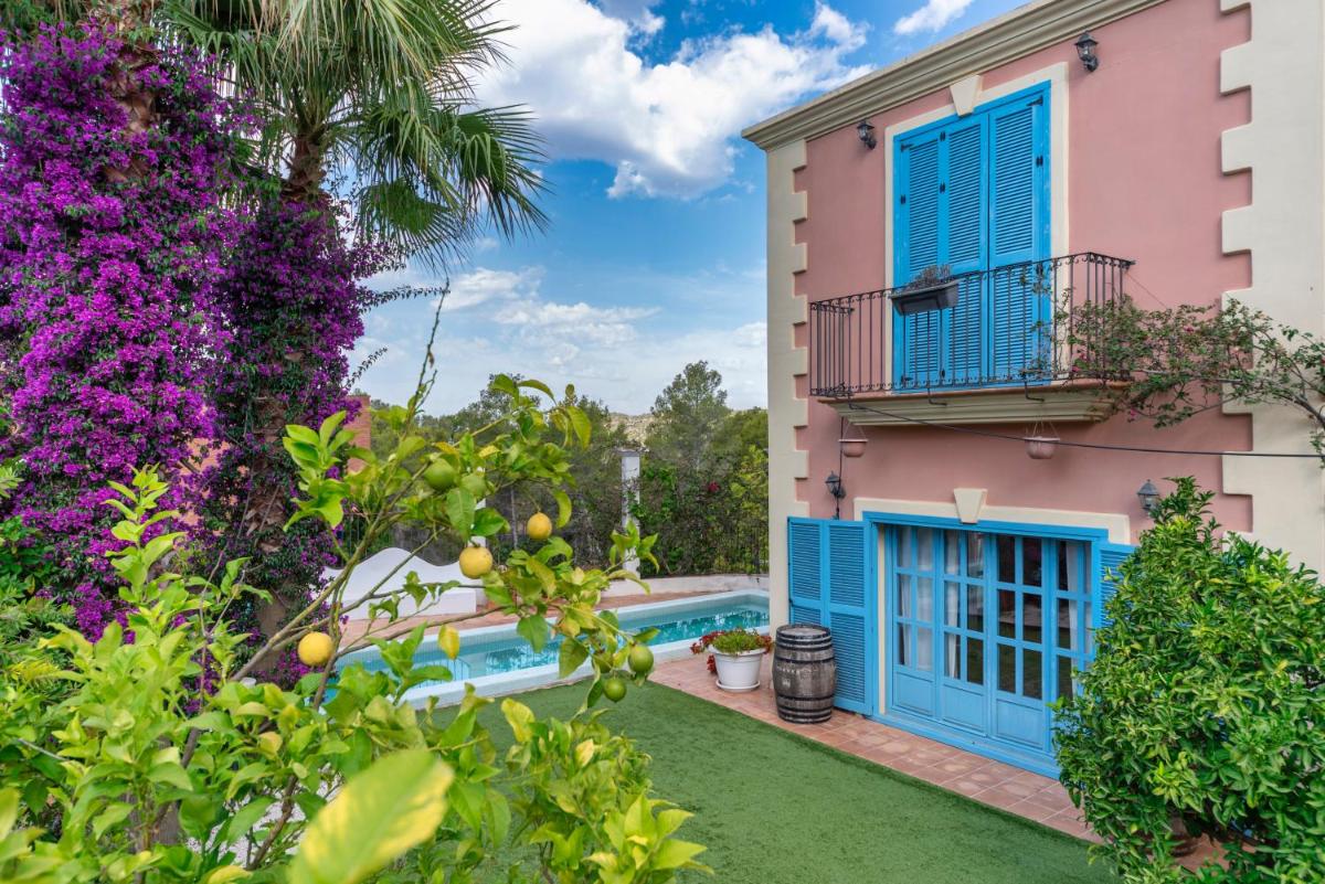 Casa Colonial Sitges Hills view 5