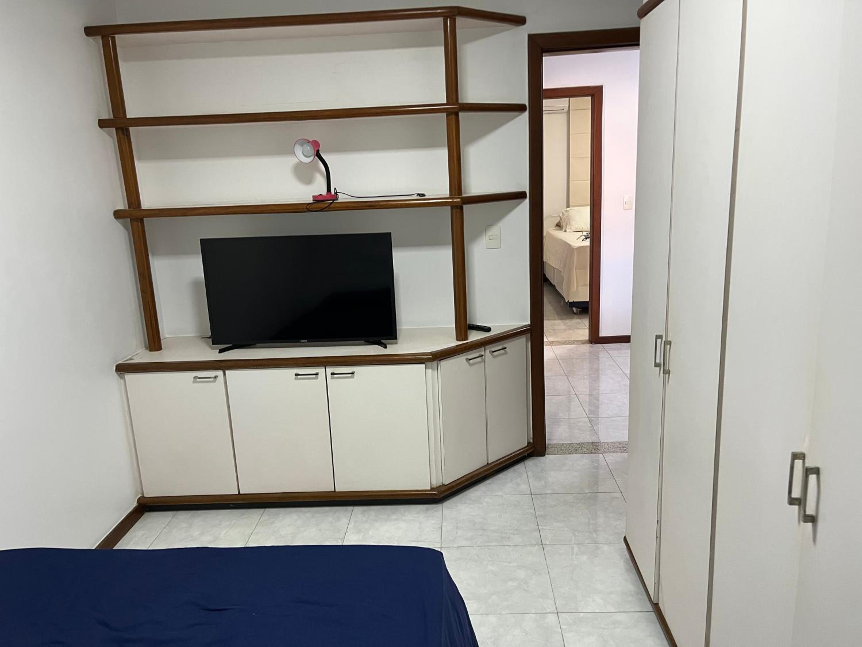 Casa beira mar cond fechado farol Itapuã