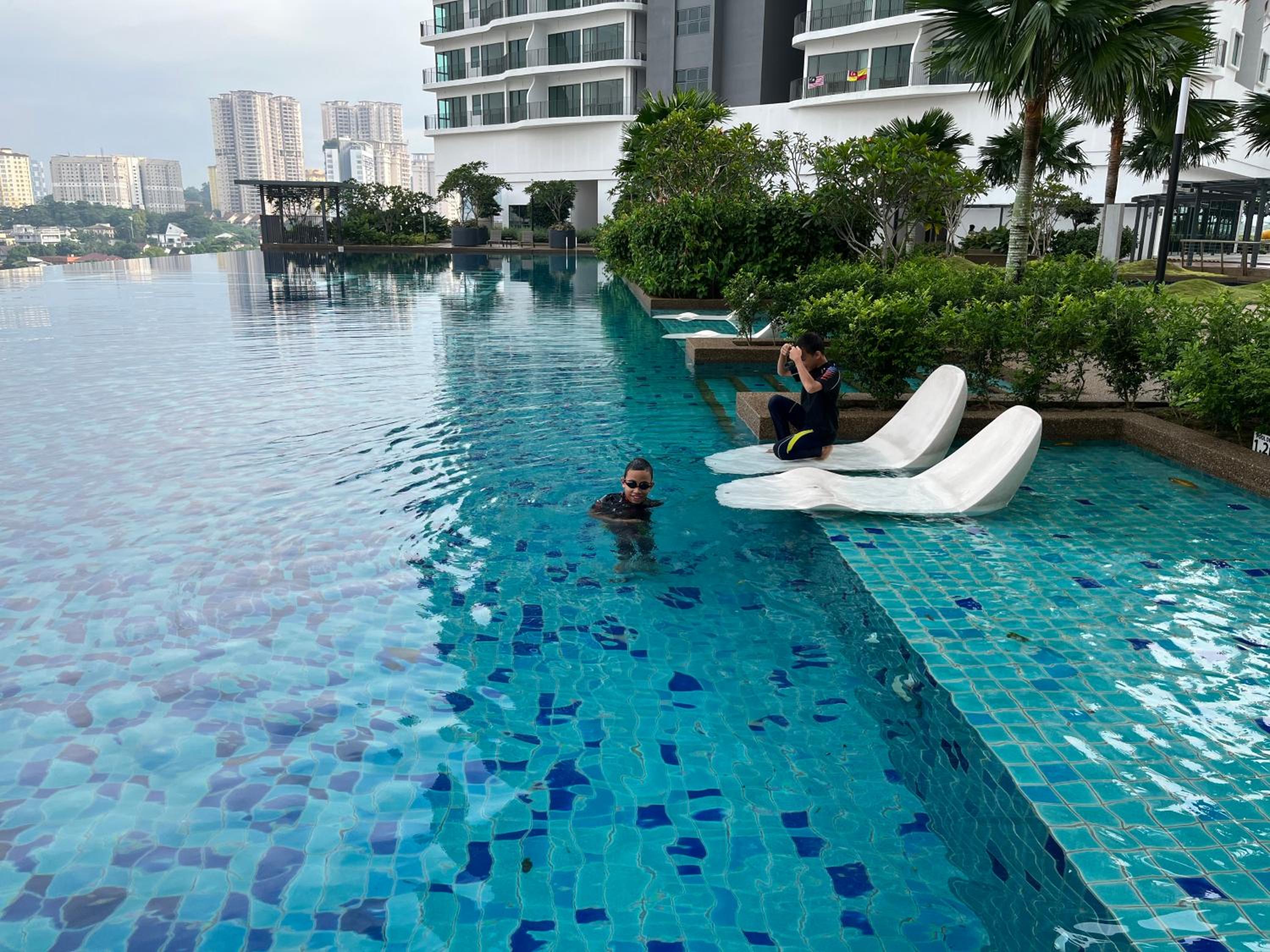 Datum Jelatek MHQ NAF Perfect, Relaxing, Sky Ring Bridge photo 1