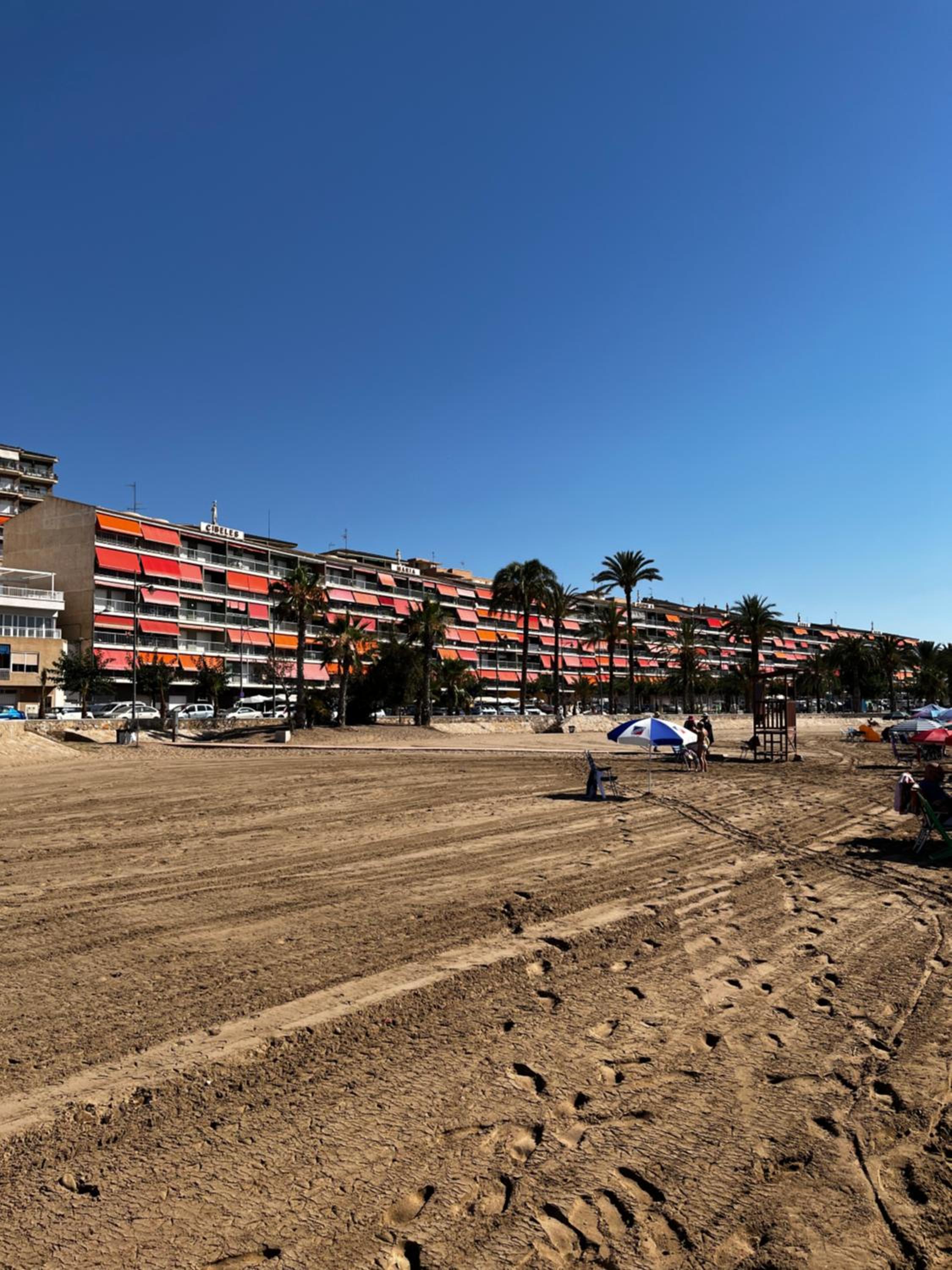 Apartamento en primera linea de playa con vistas photo 2