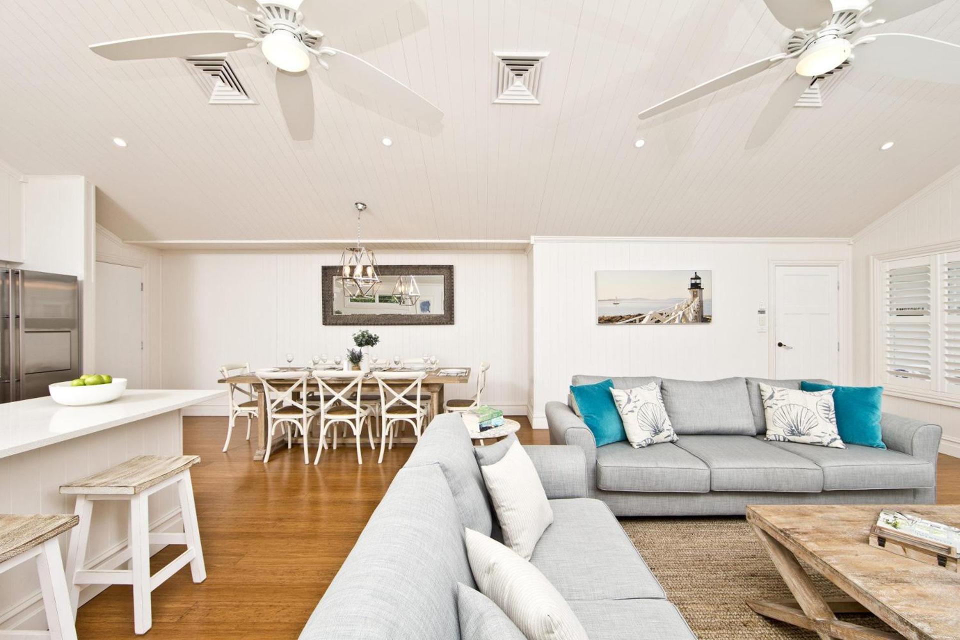 The Hamptons Beach House near Dutchie's walk to Nelson Bay
