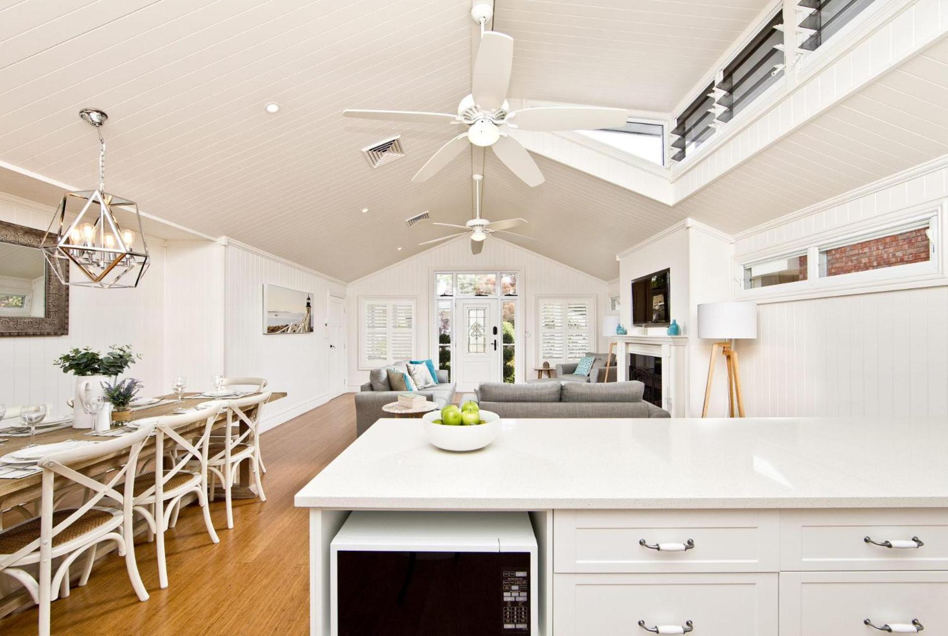 The Hamptons Beach House near Dutchie's walk to Nelson Bay