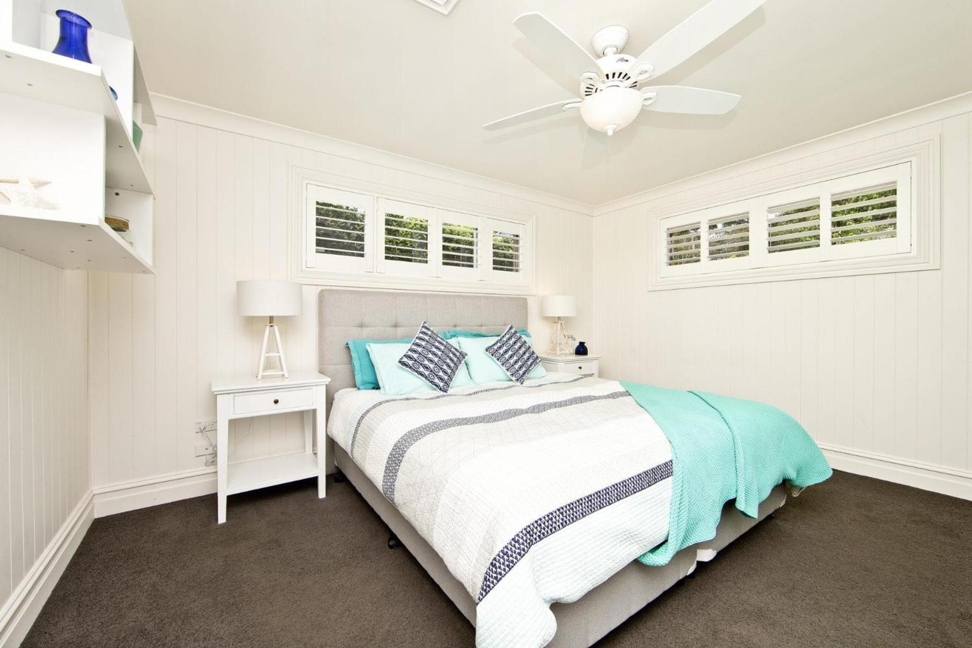 The Hamptons Beach House near Dutchie's walk to Nelson Bay