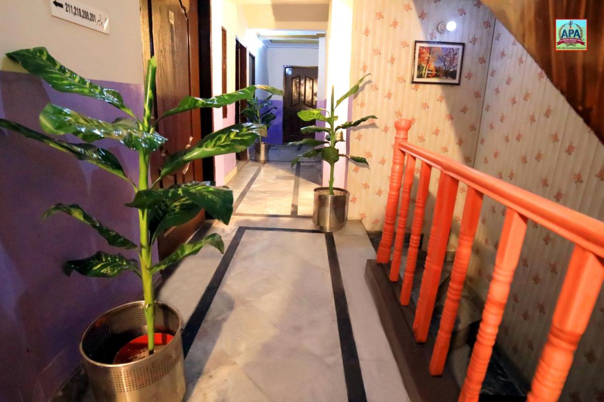 Royal INN Guest House view 4