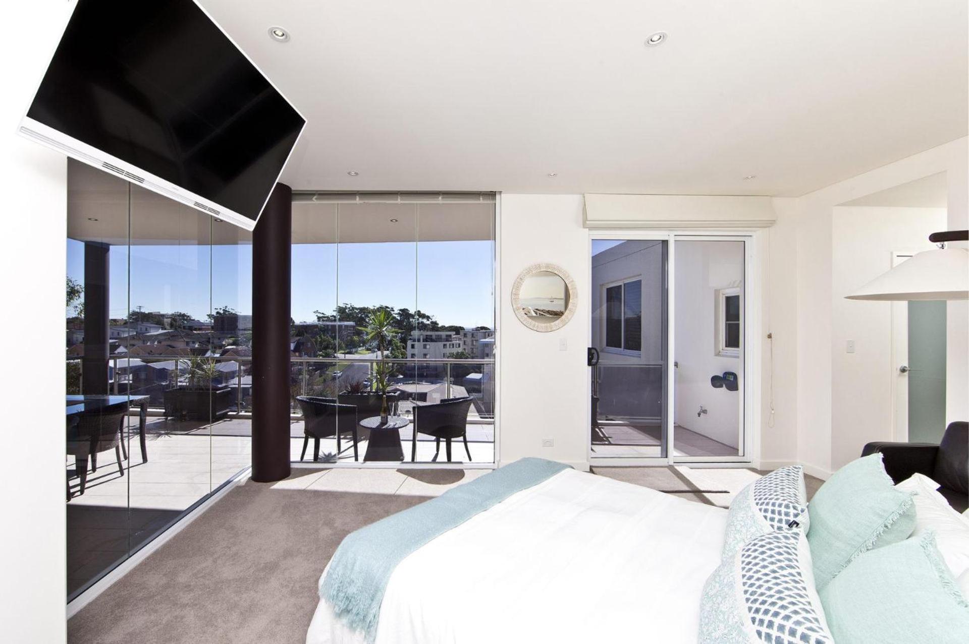 Harbour View Penthouse - Private Roof Top Terrace and Spa