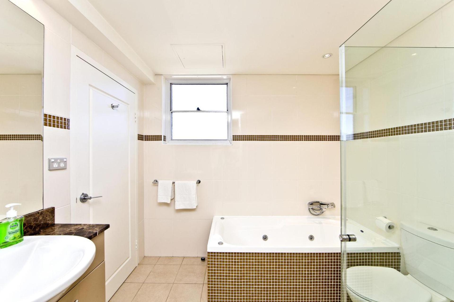 Harbour View Penthouse - Private Roof Top Terrace and Spa